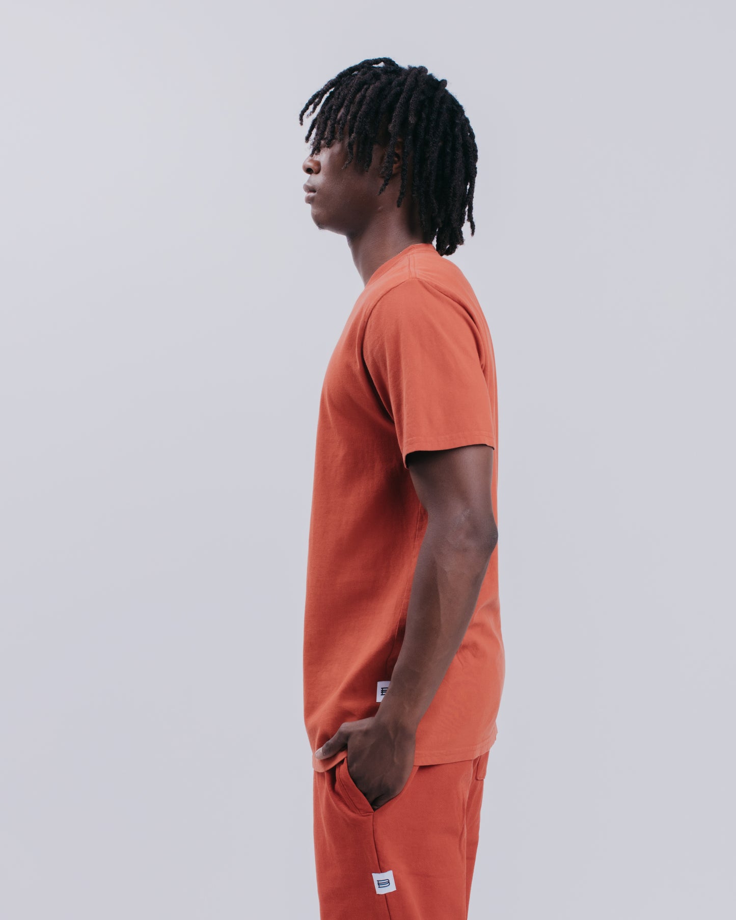 BASIC S/S TEE - RUST