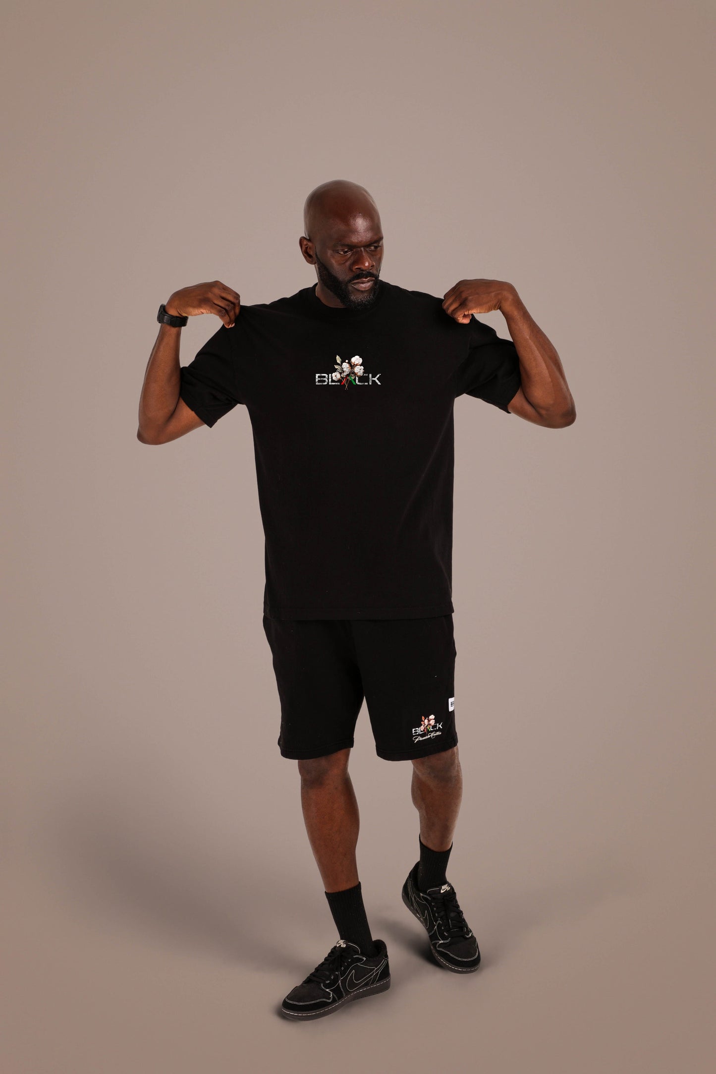 ACTIVELY BLACK COTTON LOGO SHORTS