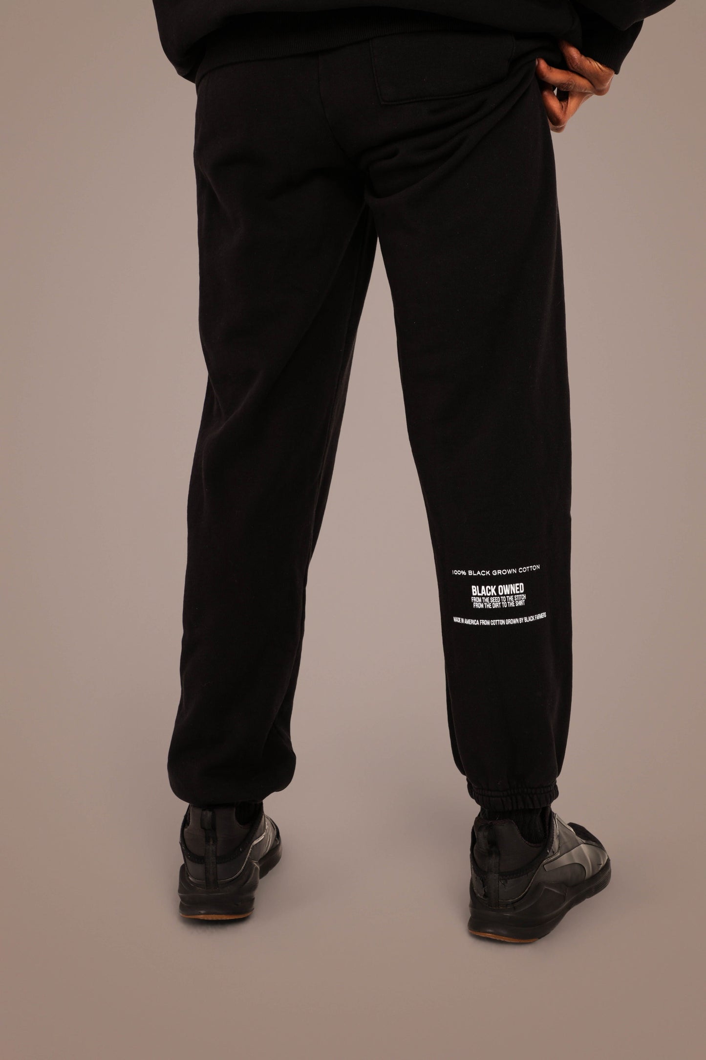 ACTIVELY BLACK COTTON LOGO PANTS