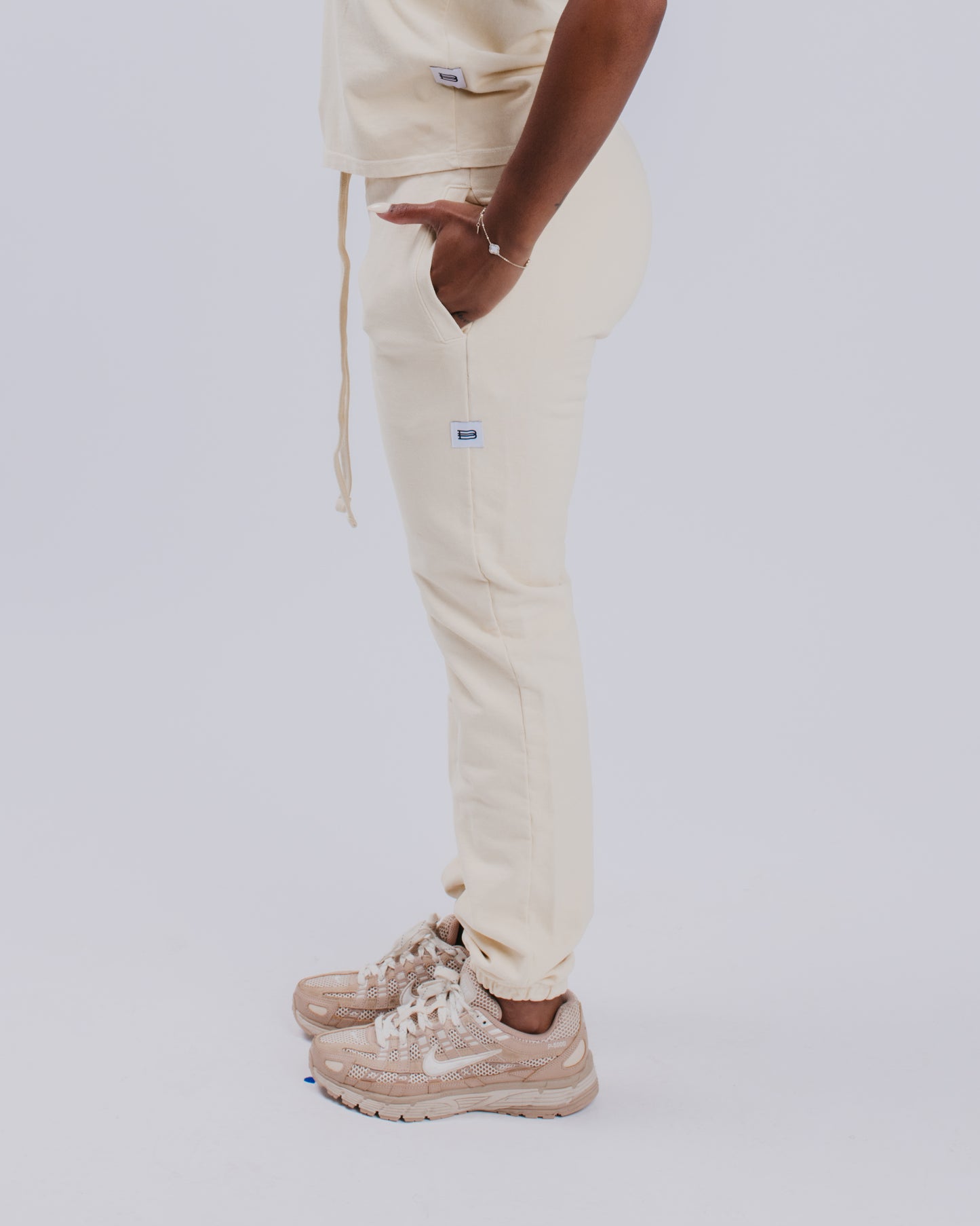 WOMENS SWEATPANTS - ITALIAN STRAW