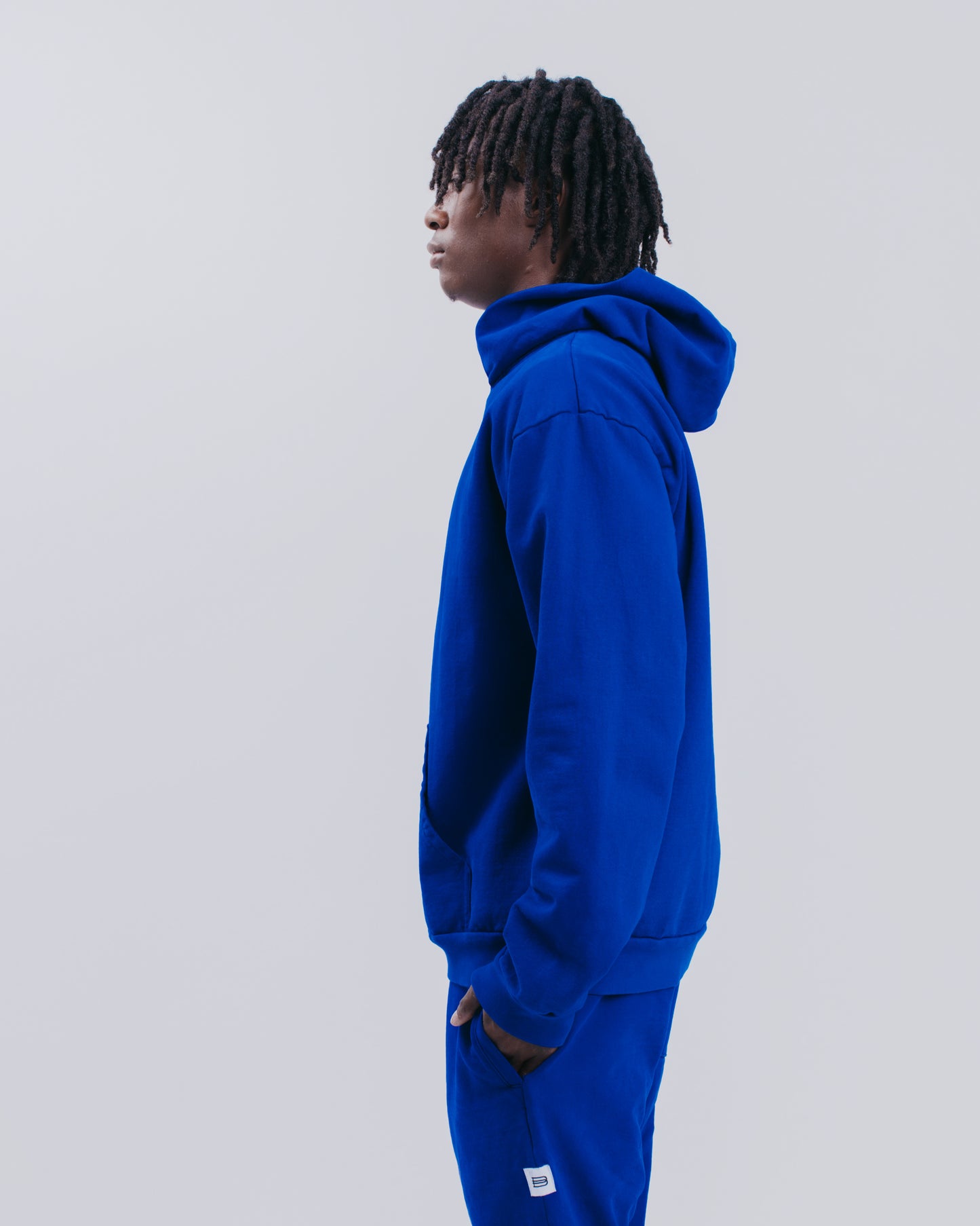 HEAVYWEIGHT HOODIE - NAVY