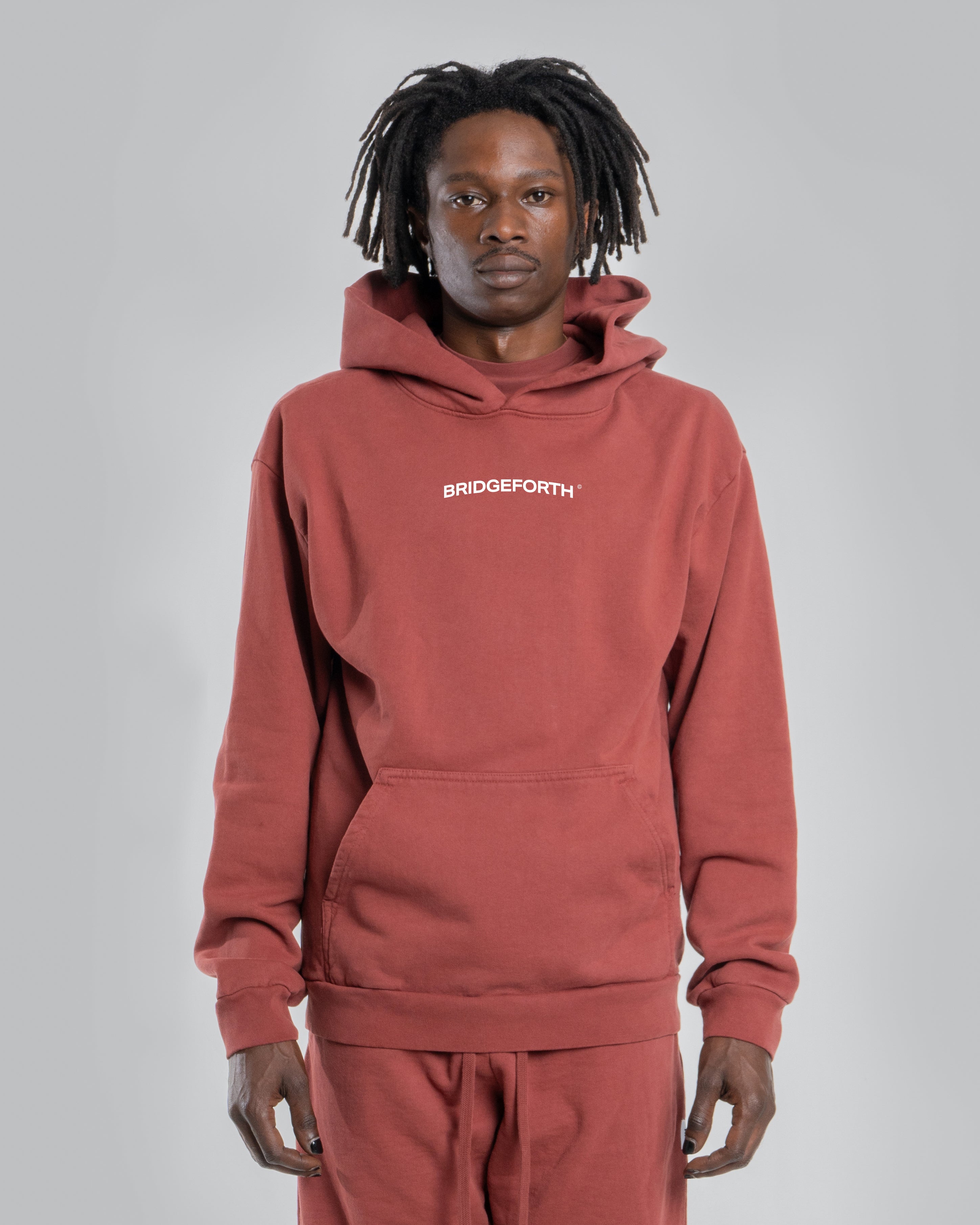 BRIDGEFORTH ARCH HEAVYWEIGHT HOOD - MARSALA – Bridgeforth Cotton