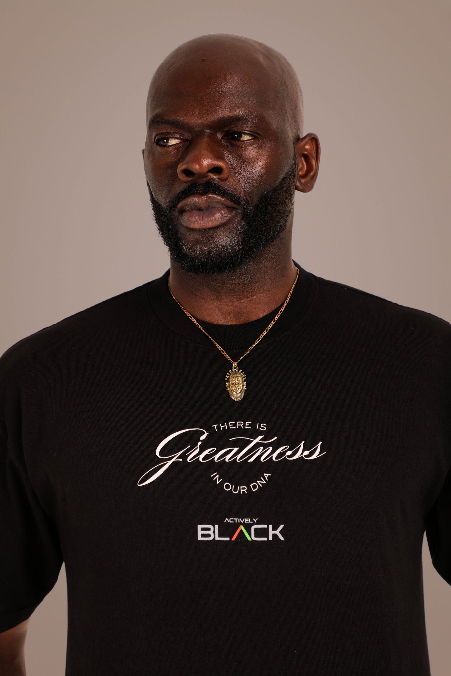 ACTIVELY BLACK COTTON GREATNESS SHIRT