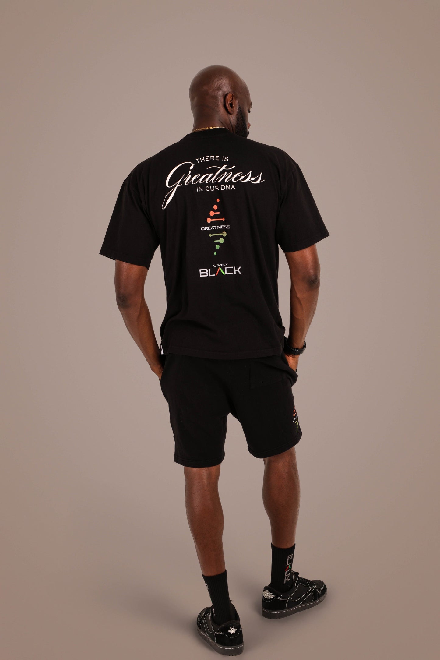 ACTIVELY BLACK COTTON GREATNESS SHIRT